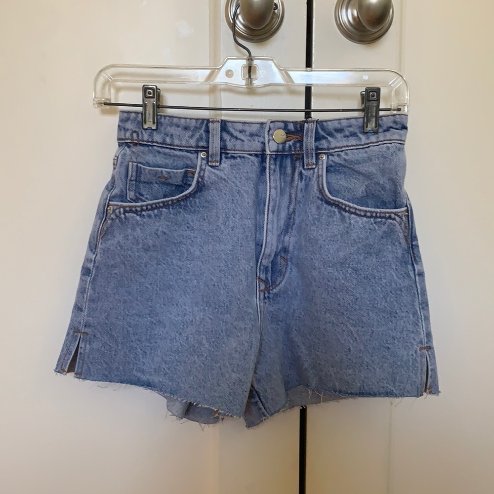 BRAND NEW Zara High Rise Shorts